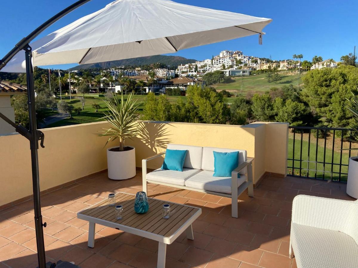 Huge Rooftop Solarium With See View - 3 Rooms Benahavis Exterior photo
